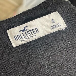 Hollister Black Crewneck Sweater